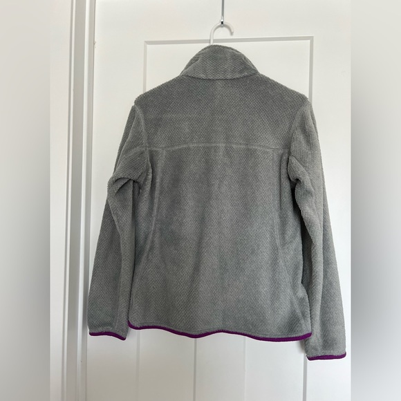 Patagonia  |  Women's Re-Tool Snap-T® Fleece Pullover - Picture 3 of 7